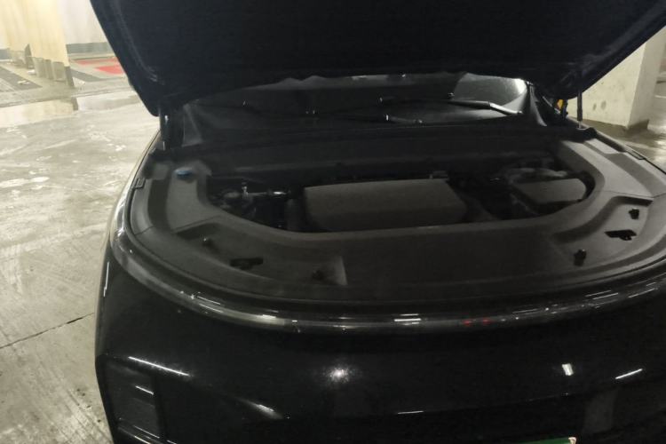 Used Li Auto L9 2022 Max model Engine Bay Right