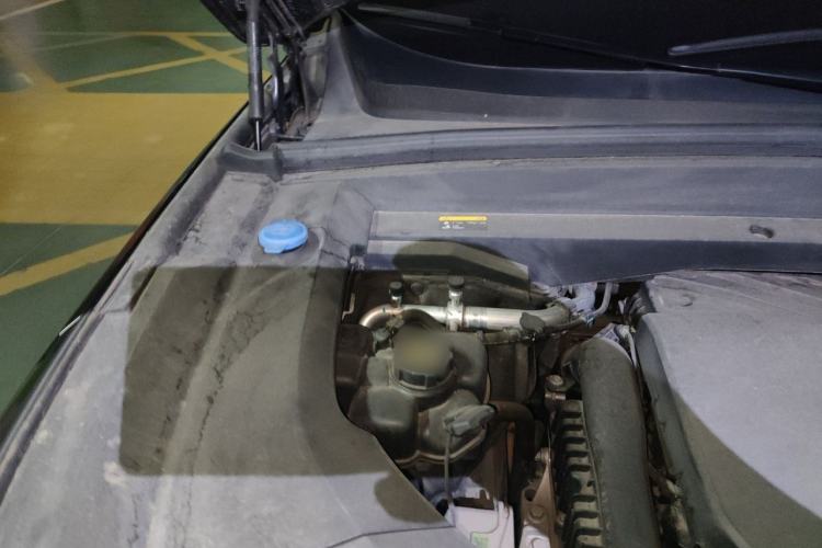 Used Li Auto L9 2022 Max model Engine Bay Right