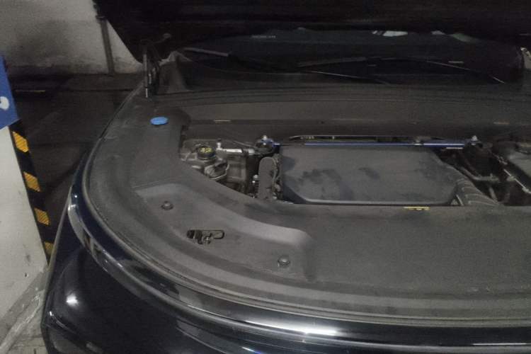 Used Li Auto L9 2022 Max model Engine Bay Right