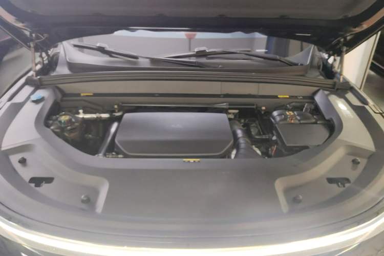 Used Li Auto L9 2022 Max model Engine Bay
