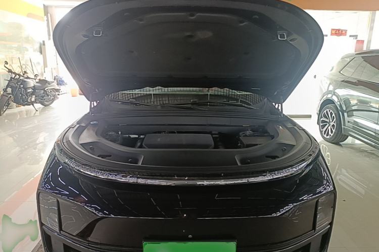 Used Li Auto L9 2022 Max model Engine Bay