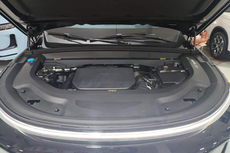 Used Li Auto L9 2022 Max model Engine Bay