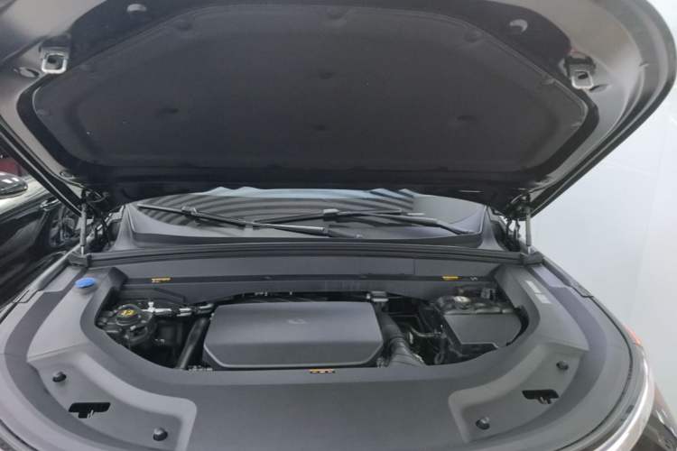 Used Li Auto L9 2022 Max model Engine Bay
