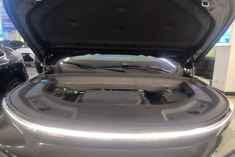 Used Li Auto L9 2022 Max model Engine Bay