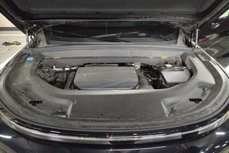 Used Li Auto L9 2022 Max model Engine Bay