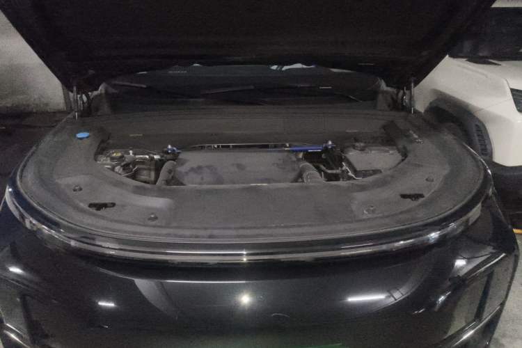 Used Li Auto L9 2022 Max model Engine Bay