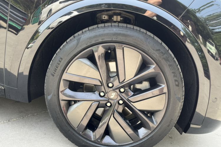 Used Li Auto L9 2022 Max model Exterior 11