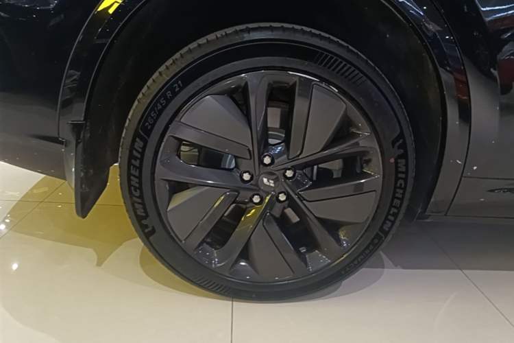 Used Li Auto L9 2022 Max model Exterior 2