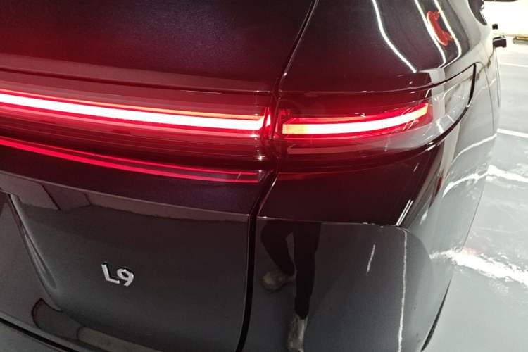 Used Li Auto L9 2022 Max model Exterior 3