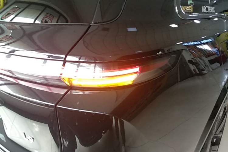 Used Li Auto L9 2022 Max model Exterior 3