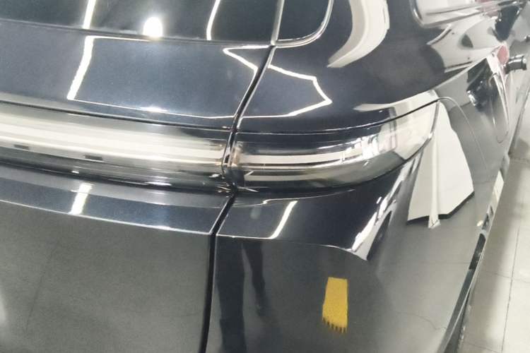 Used Li Auto L9 2022 Max model Exterior 3