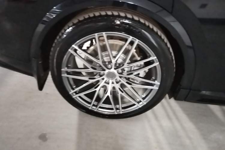 Used Li Auto L9 2022 Max model Exterior 5