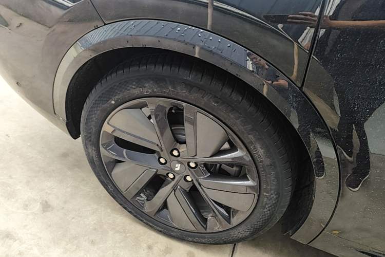 Used Li Auto L9 2022 Max model Exterior 5