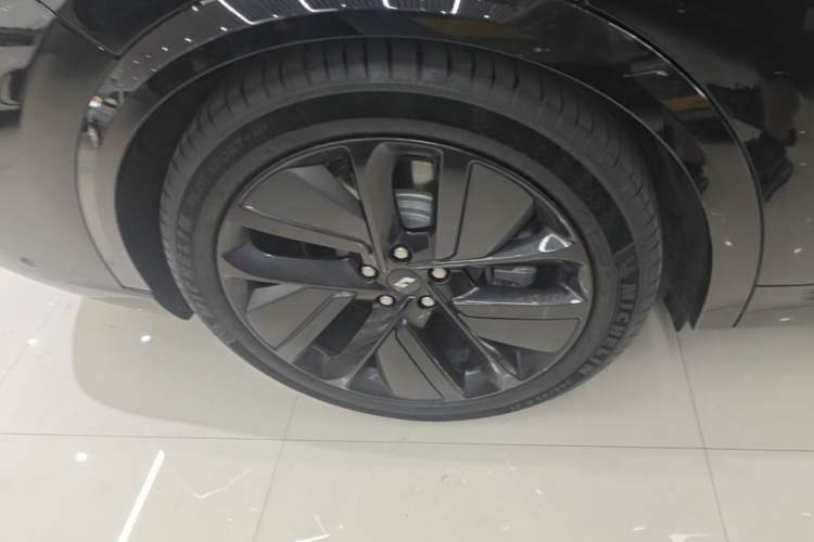 Used Li Auto L9 2022 Max model Exterior 5