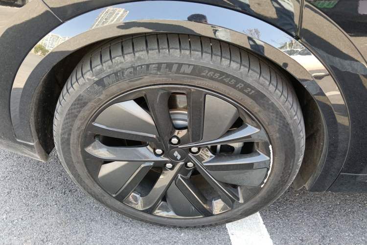 Used Li Auto L9 2022 Max model Exterior 8