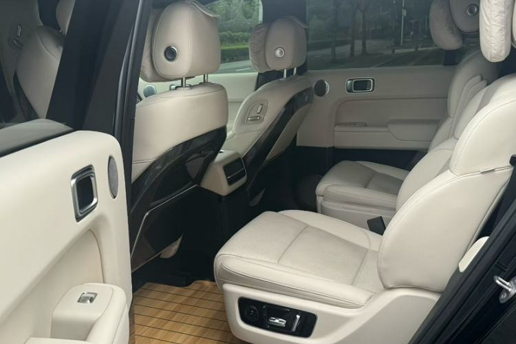 Used Li Auto L9 2022 Max model Exterior 9
