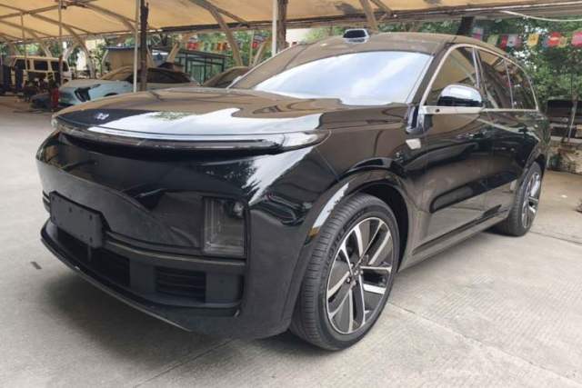 Li Auto L9 2022 Max model с пробегом