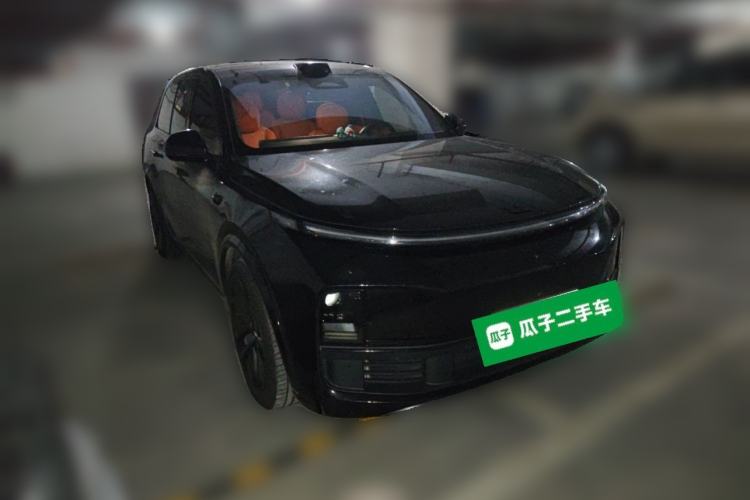 Used Li Auto L9 2022 Max model Front Right 45 Deg