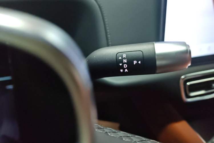Used Li Auto L9 2022 Max model Gear Lever
