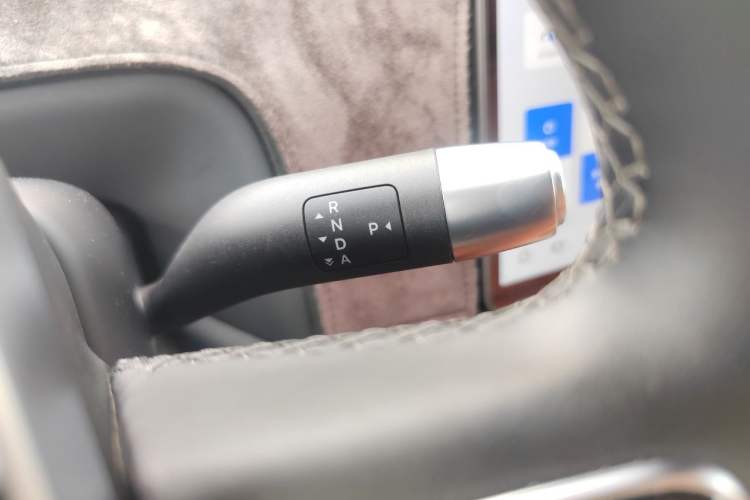 Used Li Auto L9 2022 Max model Gear Lever