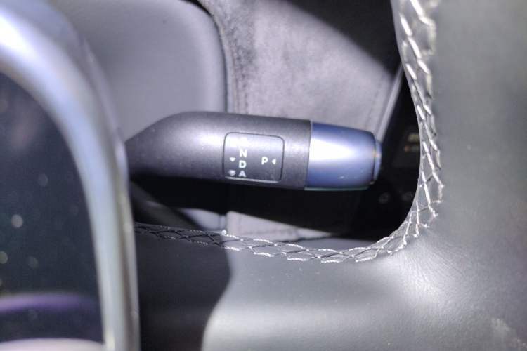Used Li Auto L9 2022 Max model Gear Lever