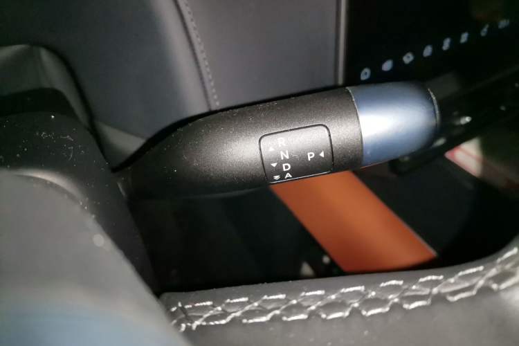 Used Li Auto L9 2022 Max model Gear Lever