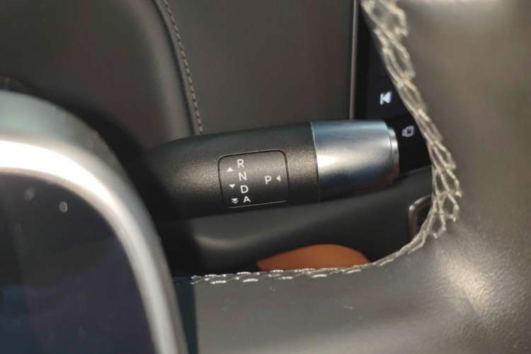 Used Li Auto L9 2022 Max model Gear Lever