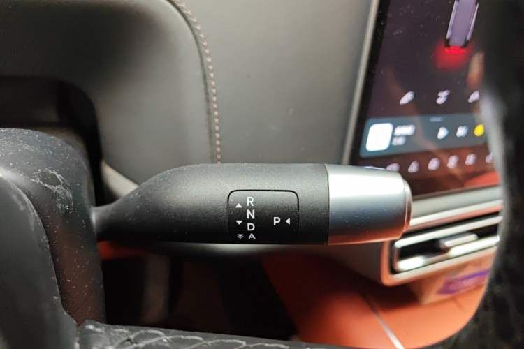 Used Li Auto L9 2022 Max model Gear Lever