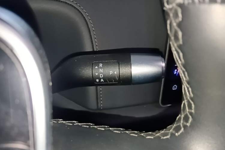 Used Li Auto L9 2022 Max model Gear Lever