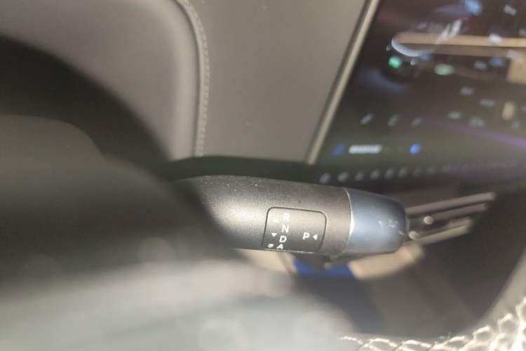 Used Li Auto L9 2022 Max model Gear Lever