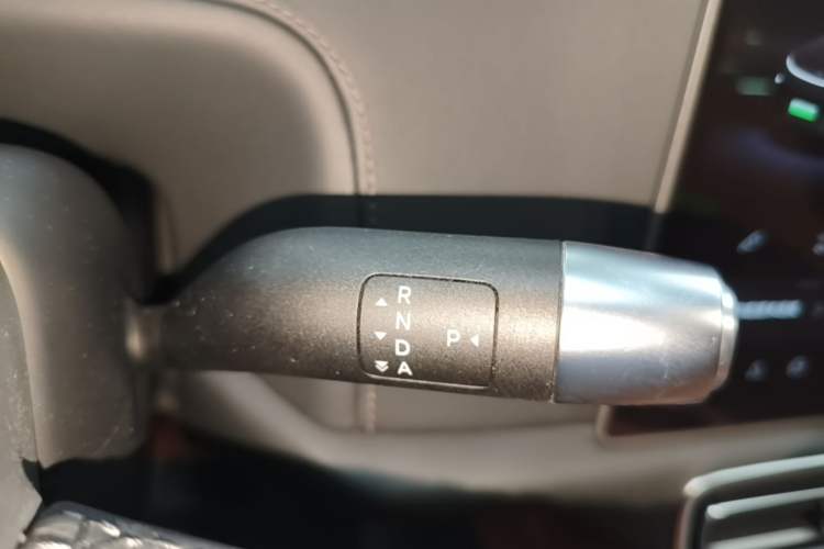 Used Li Auto L9 2022 Max model Gear Lever