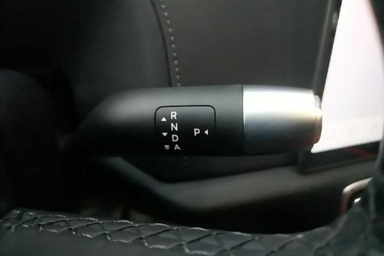 Used Li Auto L9 2022 Max model Gear Lever
