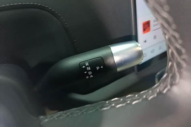Used Li Auto L9 2022 Max model Gear Lever