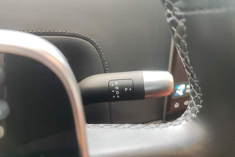 Used Li Auto L9 2022 Max model Gear Lever