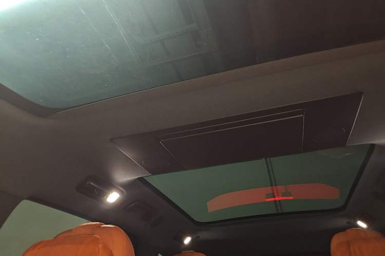 Used Li Auto L9 2022 Max model Headliner