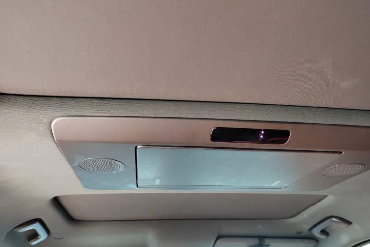 Used Li Auto L9 2022 Max model Headliner