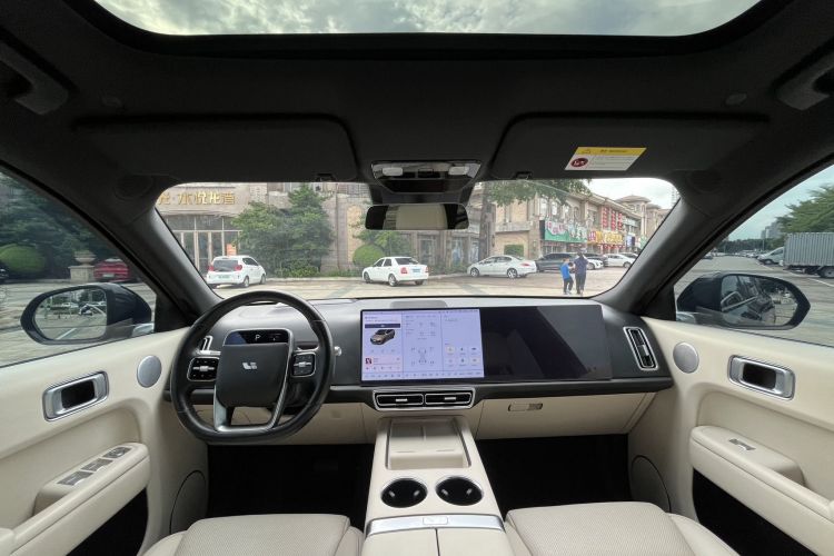 Used Li Auto L9 2022 Max model Headliner