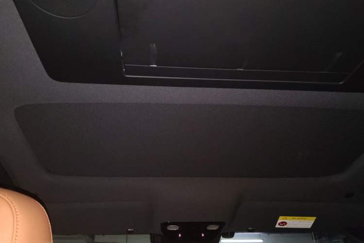 Used Li Auto L9 2022 Max model Headliner