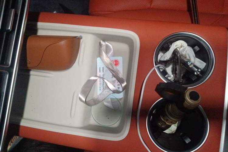 Used Li Auto L9 2022 Max model Interior 1