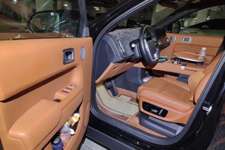Used Li Auto L9 2022 Max model Interior 3