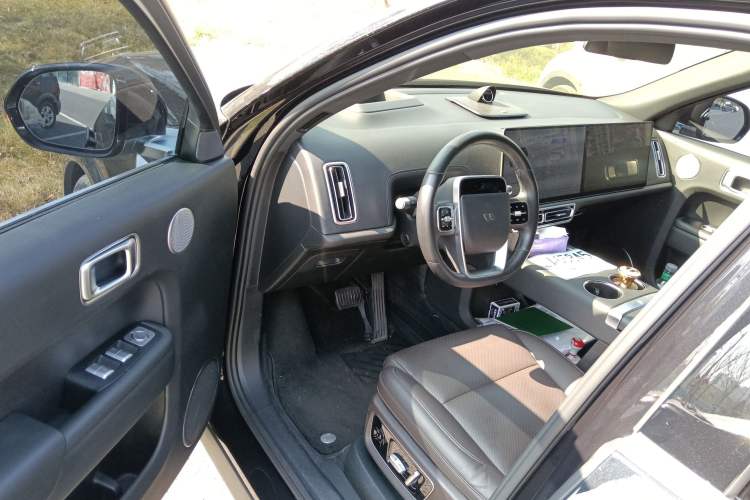 Used Li Auto L9 2022 Max model Interior 3