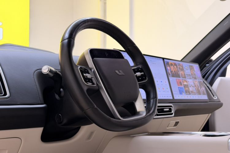 Used Li Auto L9 2022 Max model Interior 4