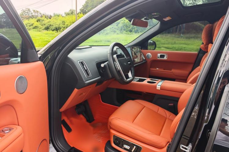 Used Li Auto L9 2022 Max model Interior 4