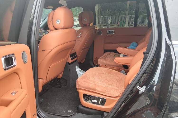 Used Li Auto L9 2022 Max model Interior 4