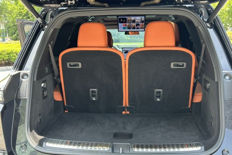 Used Li Auto L9 2022 Max model Interior 4