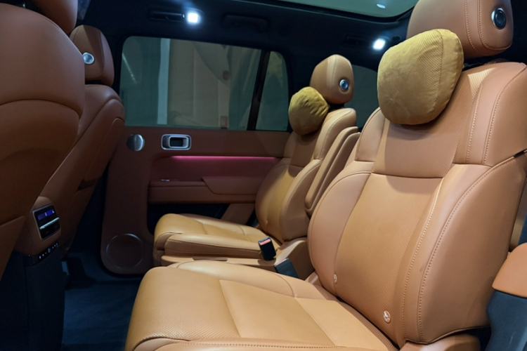 Used Li Auto L9 2022 Max model Interior 7
