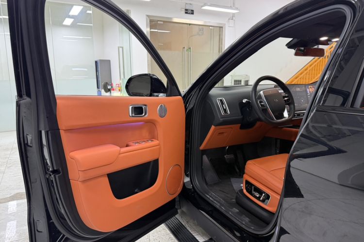 Used Li Auto L9 2022 Max model Interior 8