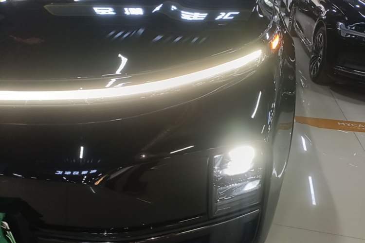 Used Li Auto L9 2022 Max model Left Front Headlight