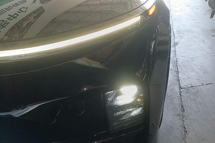 Used Li Auto L9 2022 Max model Left Front Headlight