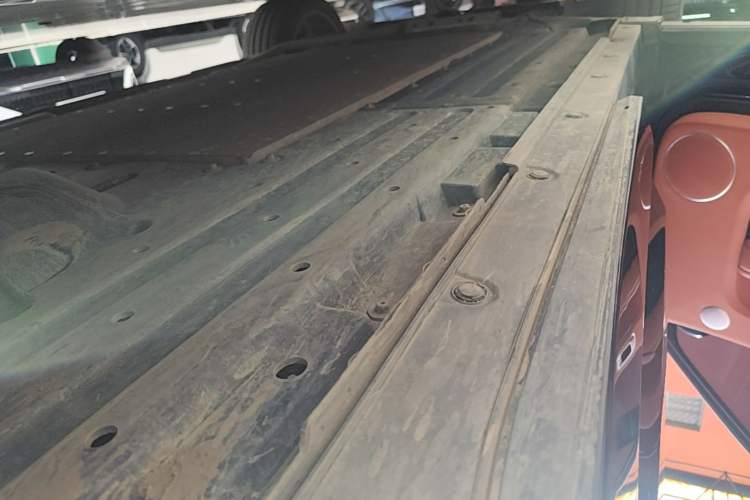 Used Li Auto L9 2022 Max model Left Side Sill